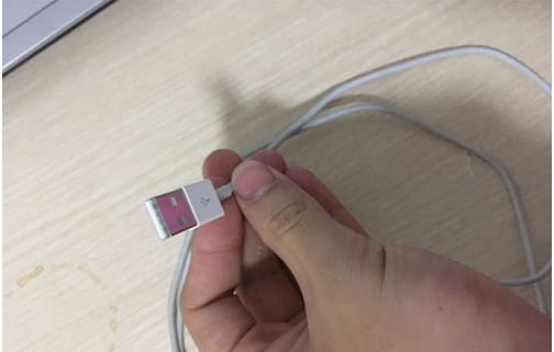 手機(jī)連接電腦