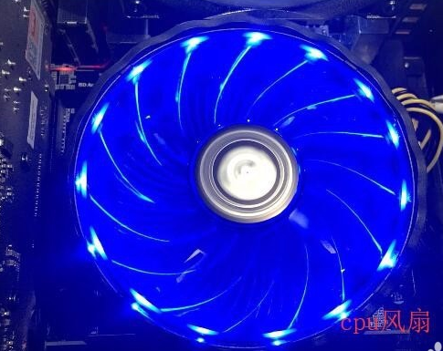 電腦風扇聲音大