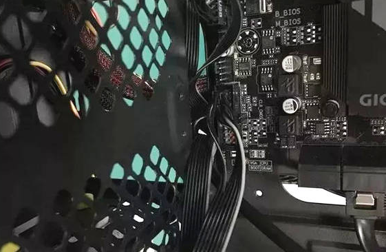 組裝臺式電腦教程 組裝臺式電腦教程