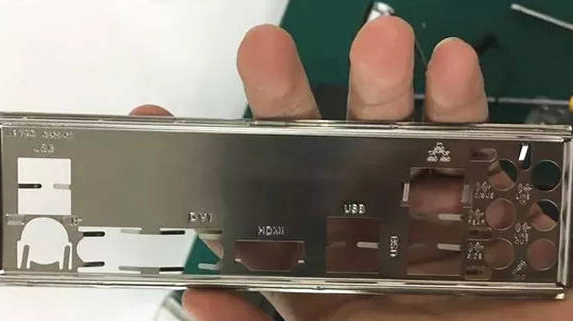 如何組裝臺式電腦 如何組裝臺式電腦