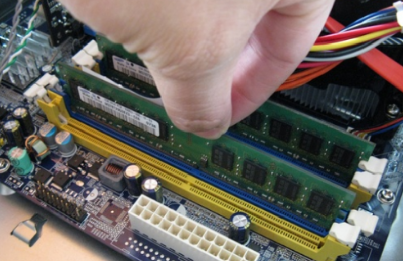 深度清理電腦內(nèi)存 深度清理電腦內(nèi)存