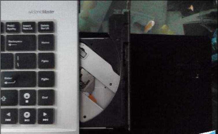 光驅(qū)彈不出來