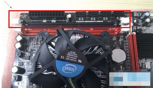 內(nèi)存條怎么裝 內(nèi)存條怎么裝